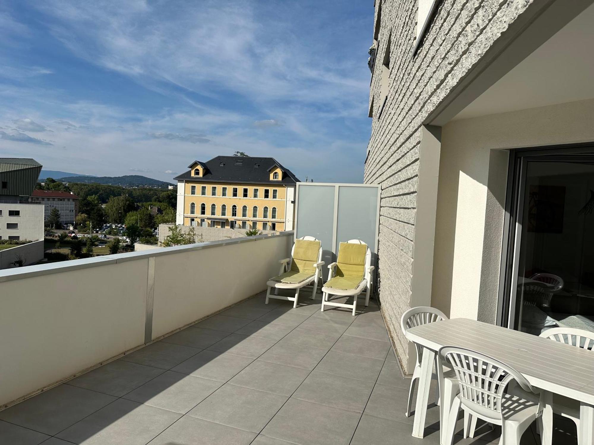 A La Belle Quatrieme Etoile Apartamento Annecy Exterior foto